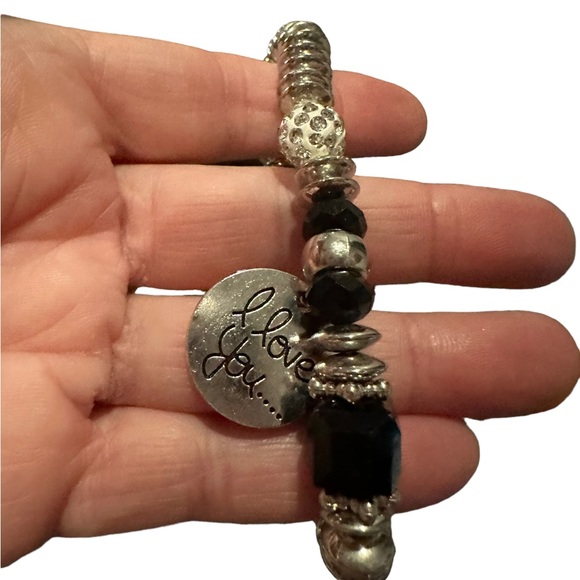 Set of 4 Boho Style Black and Silver Elastic Bracelet Set - Picture 4 of 7